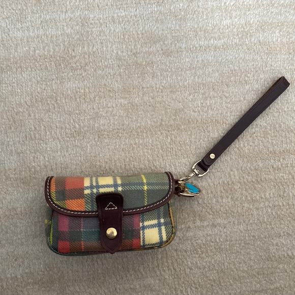 Dooney and Bourke Plaid Wristlet - Picture 2 of 9